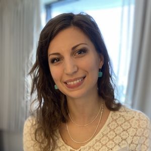 Meet your Posher, Caroline